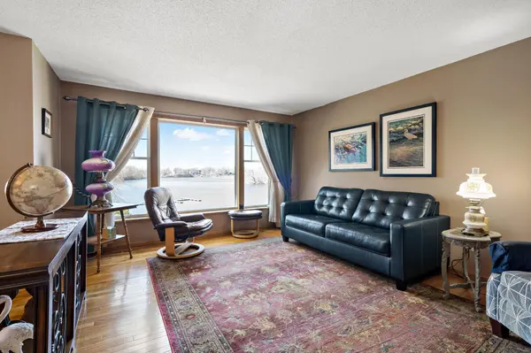 15685 Highland AVE NW, Prior Lake, MN 55372