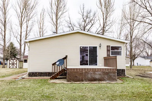1008 4th AVE E, West Fargo, ND 58078