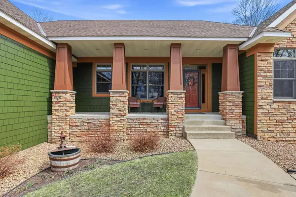 13927 Jodrell ST, Columbus, MN 55014
