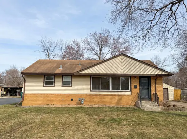 5918 Zenith AVE N,  Brooklyn Center,  MN 55429