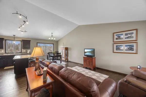 2434 Fillmore LN SE, Cambridge, MN 55008