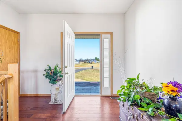 23560 London ST NE, Bethel, MN 55005