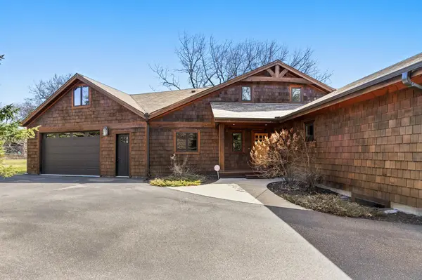 5041 Dominick DR, Minnetonka, MN 55343