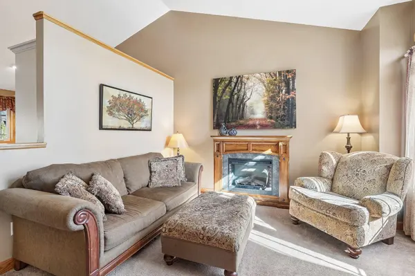 2408 Harbor DR, Northfield, MN 55057