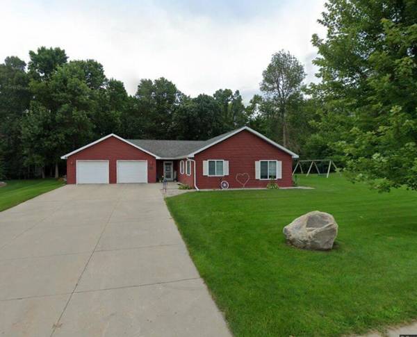 1618 Huron DR, Detroit Lakes, MN 56501