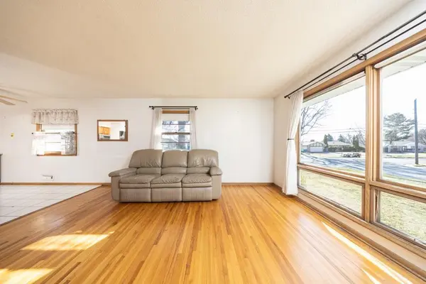 1500 Towne TER, Bloomington, MN 55431