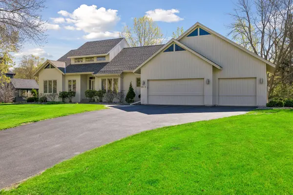 5915 Sweetwater CIR, Excelsior, MN 55331