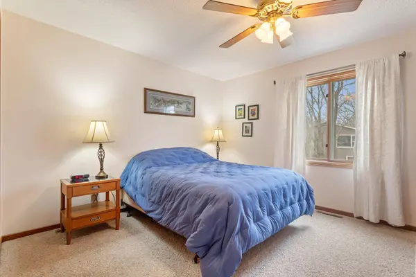 10720 Butternut CIR NW, Coon Rapids, MN 55448