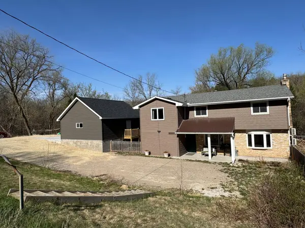 664 Spring Creek RD S, Red Wing, MN 55066