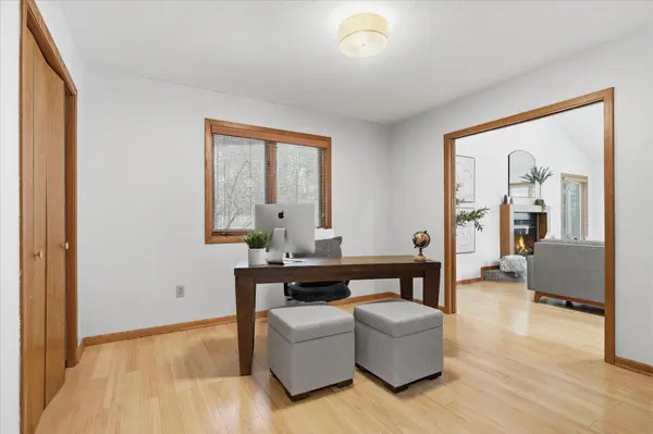 17177 Mallard CT, Eden Prairie, MN 55346