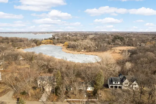 18800 Highland Avenue, Wayzata, MN 55391