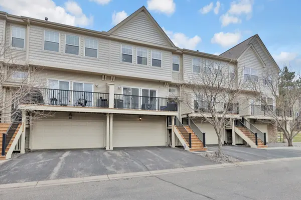 2423 121st CIR NE #C, Blaine, MN 55449