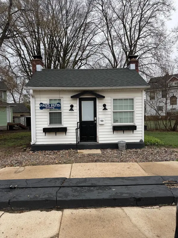 726 W Fountain ST, Albert Lea, MN 56007