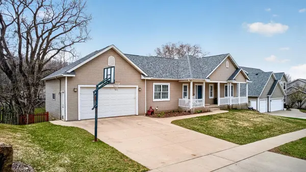 1032 Rocky Creek DR NE, Rochester, MN 55906