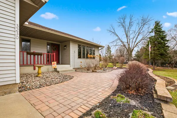 3230 Bittersweet LN, Saint Cloud, MN 56301