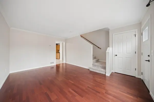 12 Piccadilly PL, Mankato, MN 56001