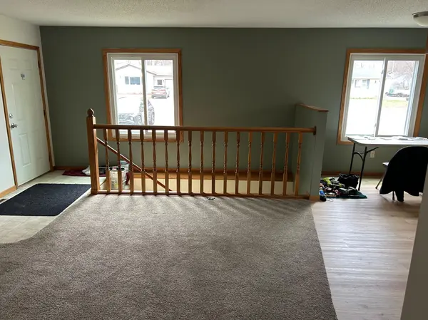 909 7th AVE N, Princeton, MN 55371