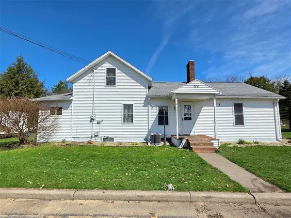 619 W Perkins ST, Augusta, WI 54722