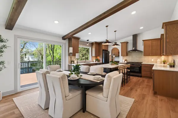 5400 Malibu DR, Edina, MN 55436