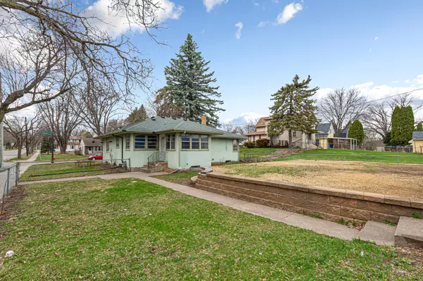 1384 Albemarle ST, Saint Paul, MN 55117