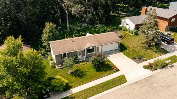 22 23rd ST SW, Rochester, MN 55902