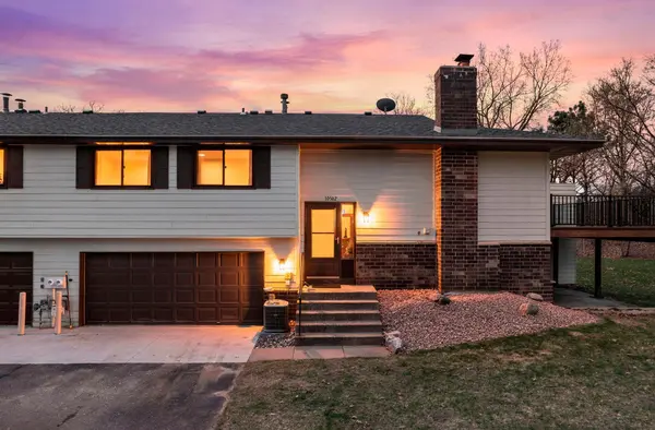 10502 Decatur AVE S, Bloomington, MN 55438