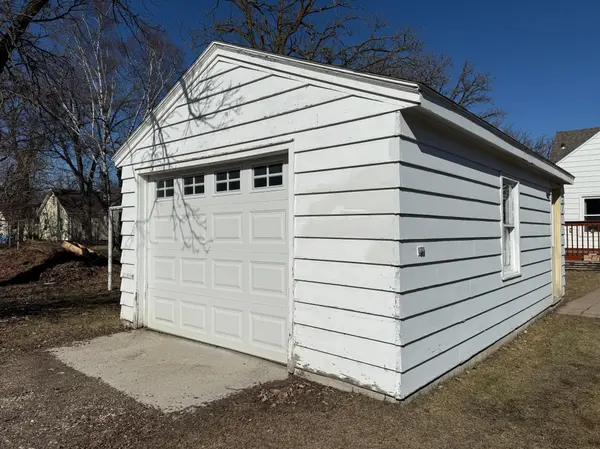 211 Crocker AVE N, Thief River Falls, MN 56701