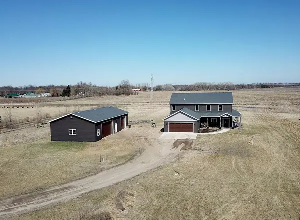 16335 55th ST SE, Kindred, ND 58051