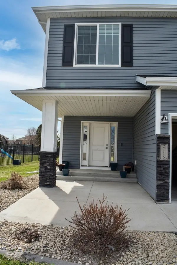 2115 41st ST S, Moorhead, MN 56560