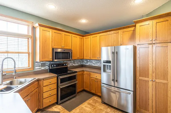 23537 Eidelweiss ST NW, Saint Francis, MN 55070