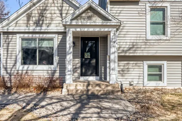 3183 Copper Oaks PL, Woodbury, MN 55125