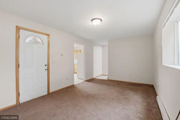100 4th ST NW, Montgomery, MN 56069