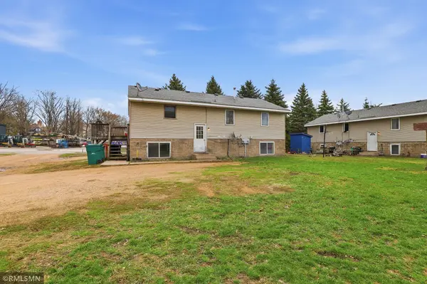 100 4th ST NW, Montgomery, MN 56069