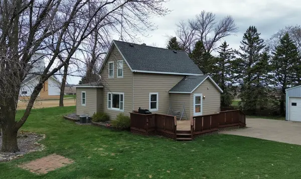 20479 Laser AVE, Sanborn, MN 56083