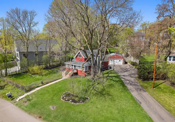 1921 Fagerness Point RD, Wayzata, MN 55391