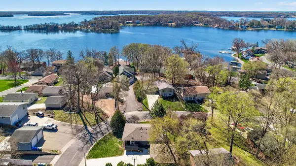 6016 Cherrywood RD, Mound, MN 55364