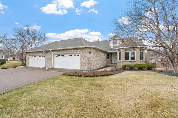 3635 Zanzibar LN N, Plymouth, MN 55446