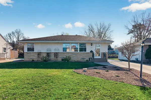 3725 Lincoln ST NE, Columbia Heights, MN 55421