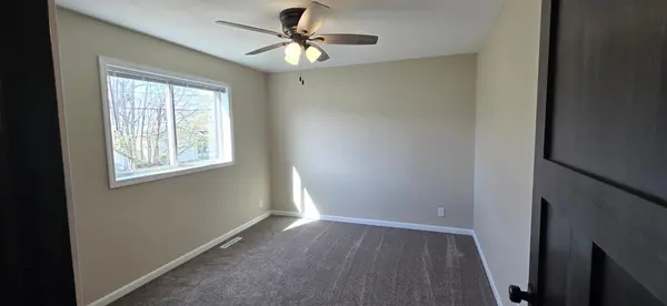 719 Jimmy Carter PL, Winona, MN 55987