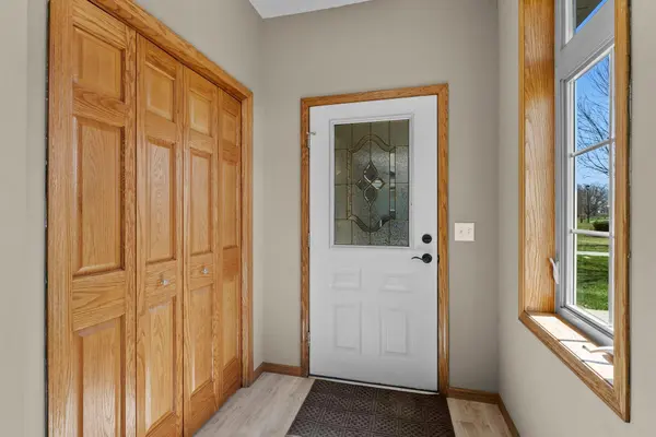 573 Taft LOOP S, Cambridge, MN 55008