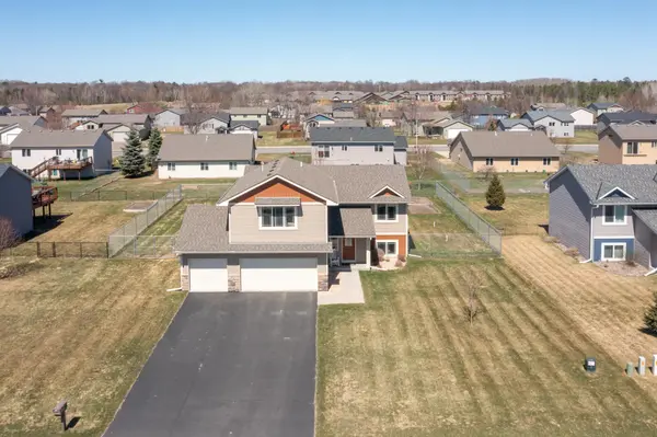 9090 Wolves ST, Brainerd, MN 56401
