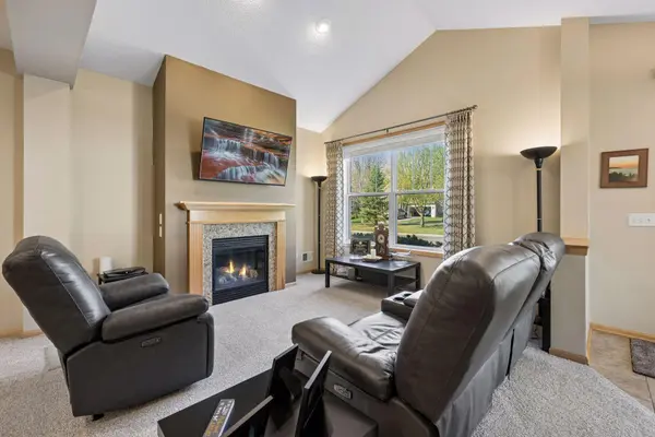 2797 134th ST W #1804, Rosemount, MN 55068