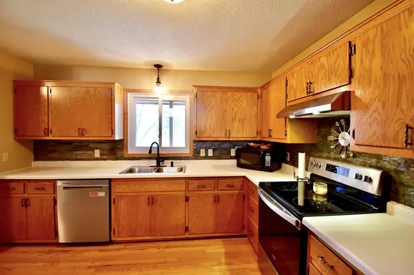 103 Kenneth LN, Monticello, MN 55362