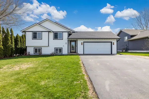441 14th AVE, Baldwin, WI 54002