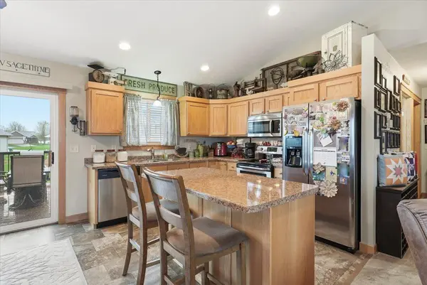 1542 Ponderosa LN, New Richmond, WI 54017