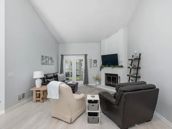 11011 Oregon Curve, Bloomington, MN 55438