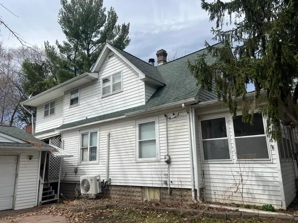 30510 Vine ST, Lindstrom, MN 55045