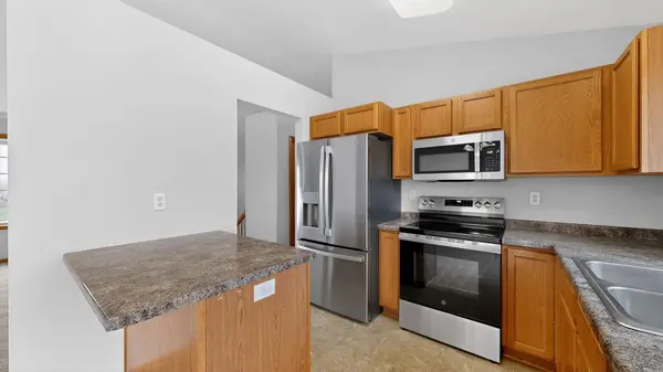 3639 Kenosha DR NW, Rochester, MN 55901