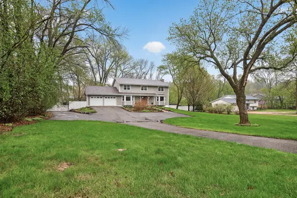 5525 Wedgewood DR, Excelsior, MN 55331