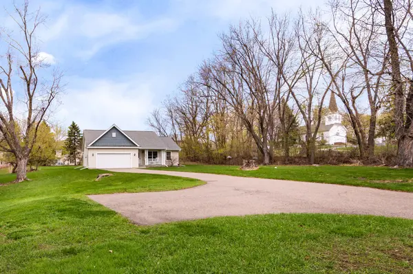 12316 Old Rockford RD, Plymouth, MN 55441